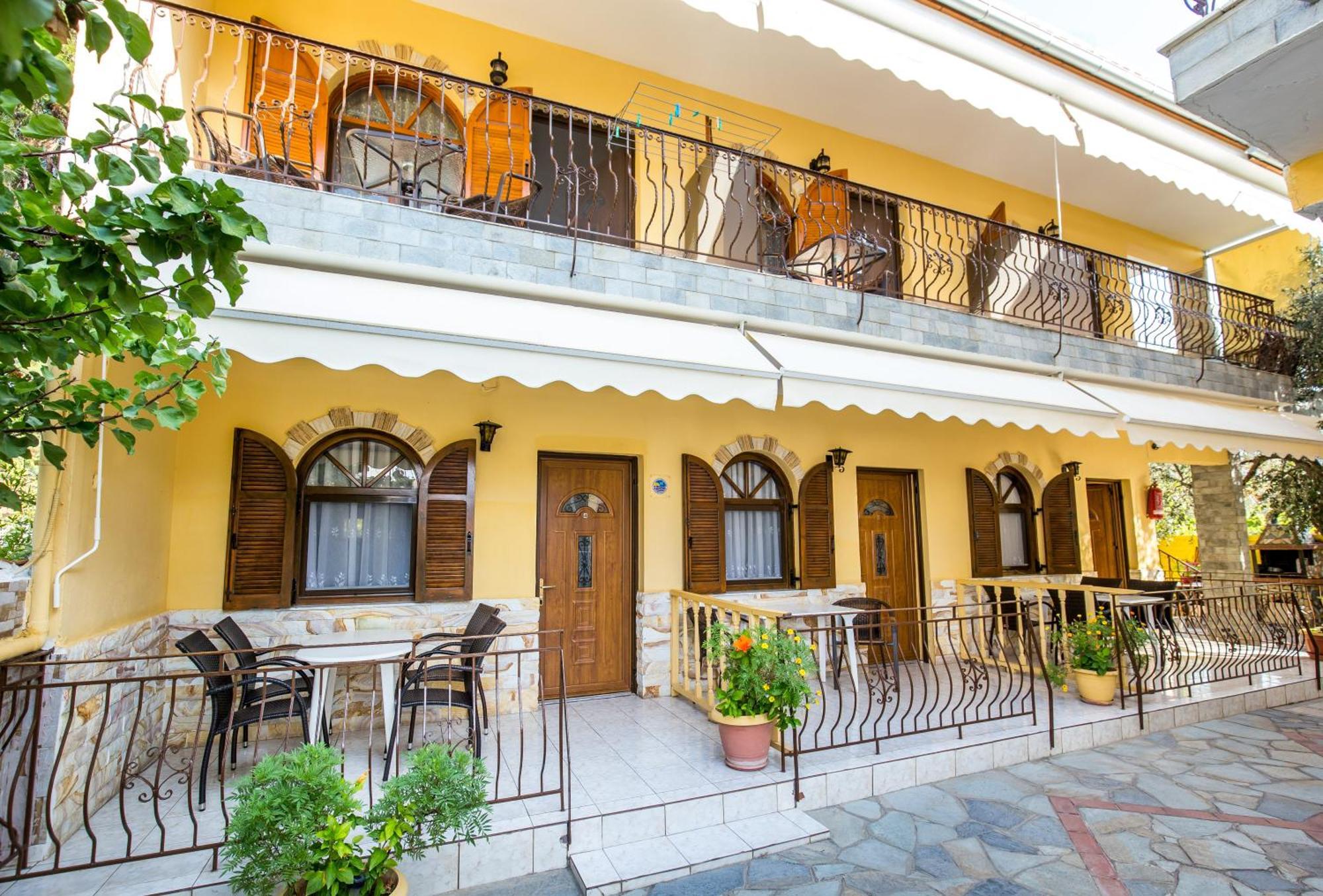 Laskarina Onar Studios Potos Exterior photo